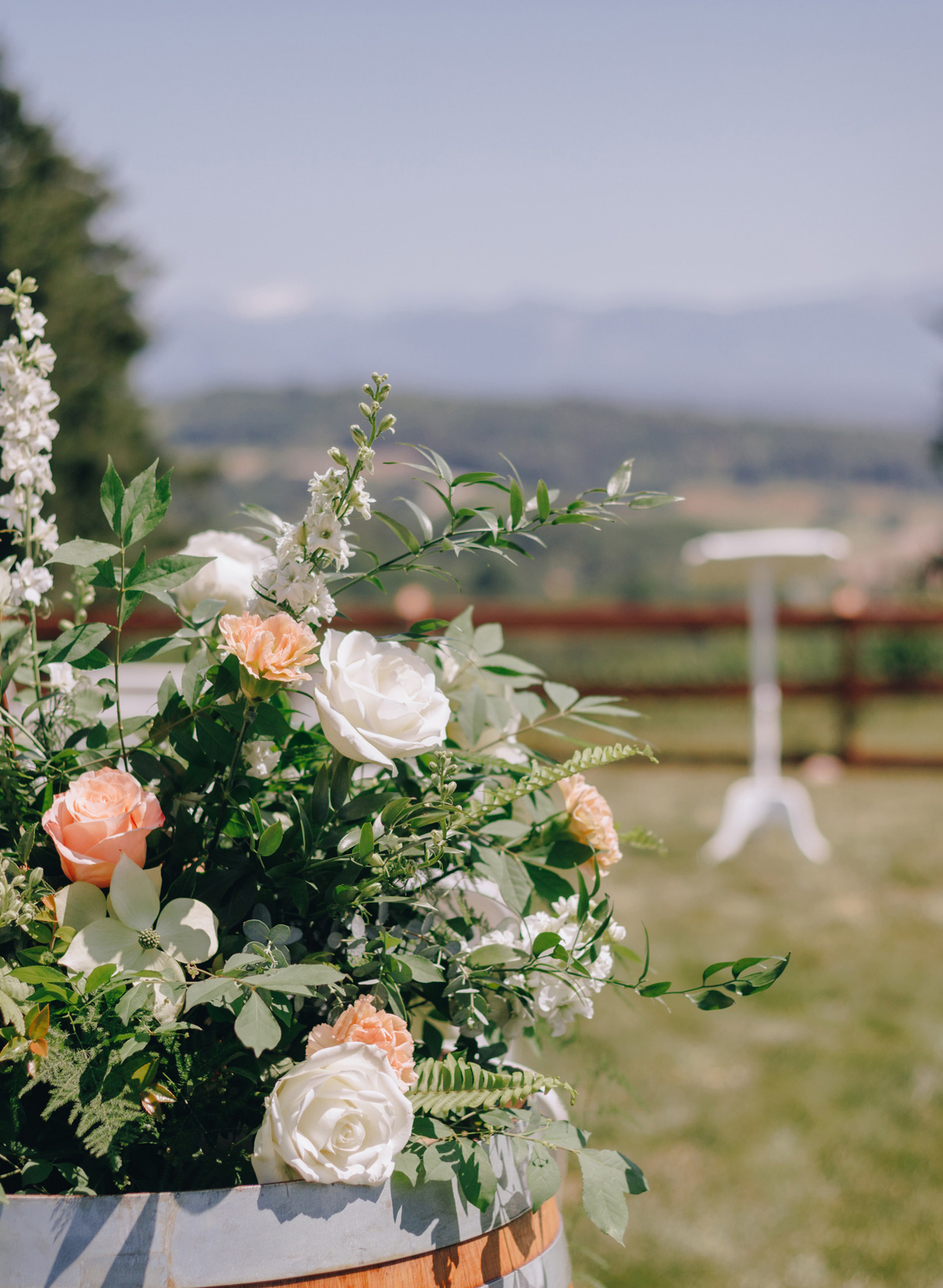 theview-winebarrel-floral-crop